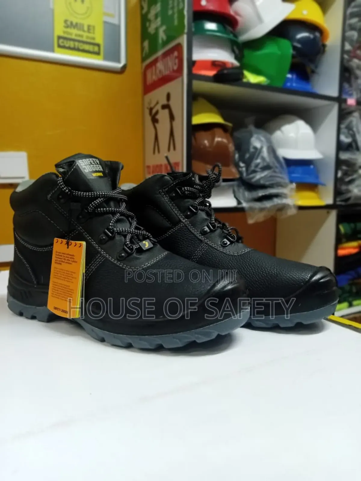 Slip-Resistant Jogger Trend Footwear