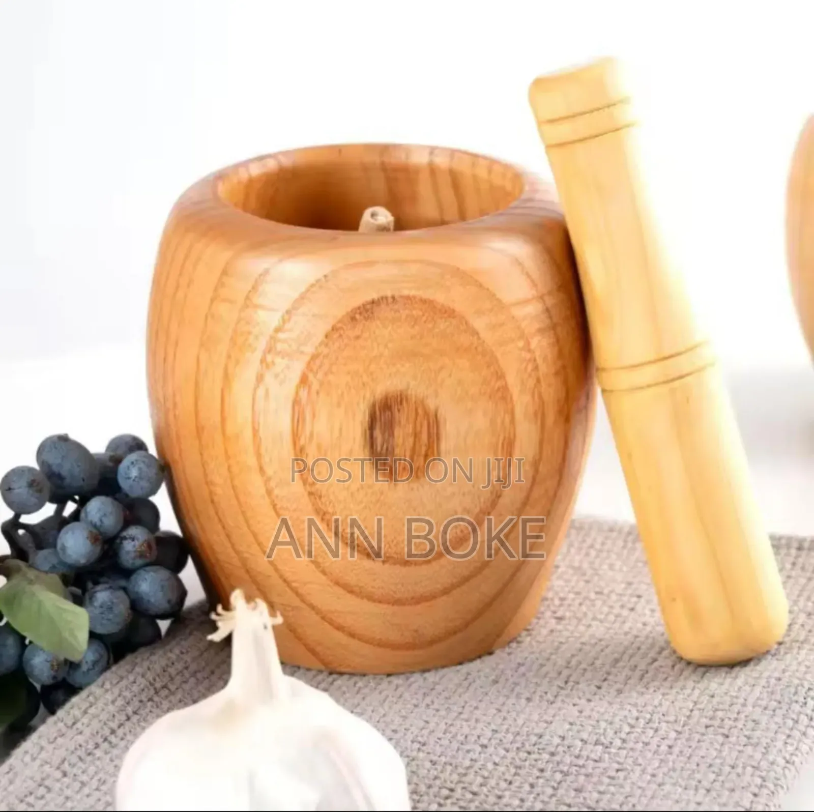 *Mortal and Pestle Available* Capacity:500ml Material: Bamboo