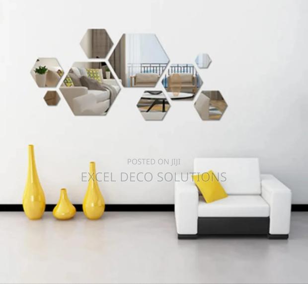 Trendy Hexagon Mirrors – Perfect Addition to Living Room Walls