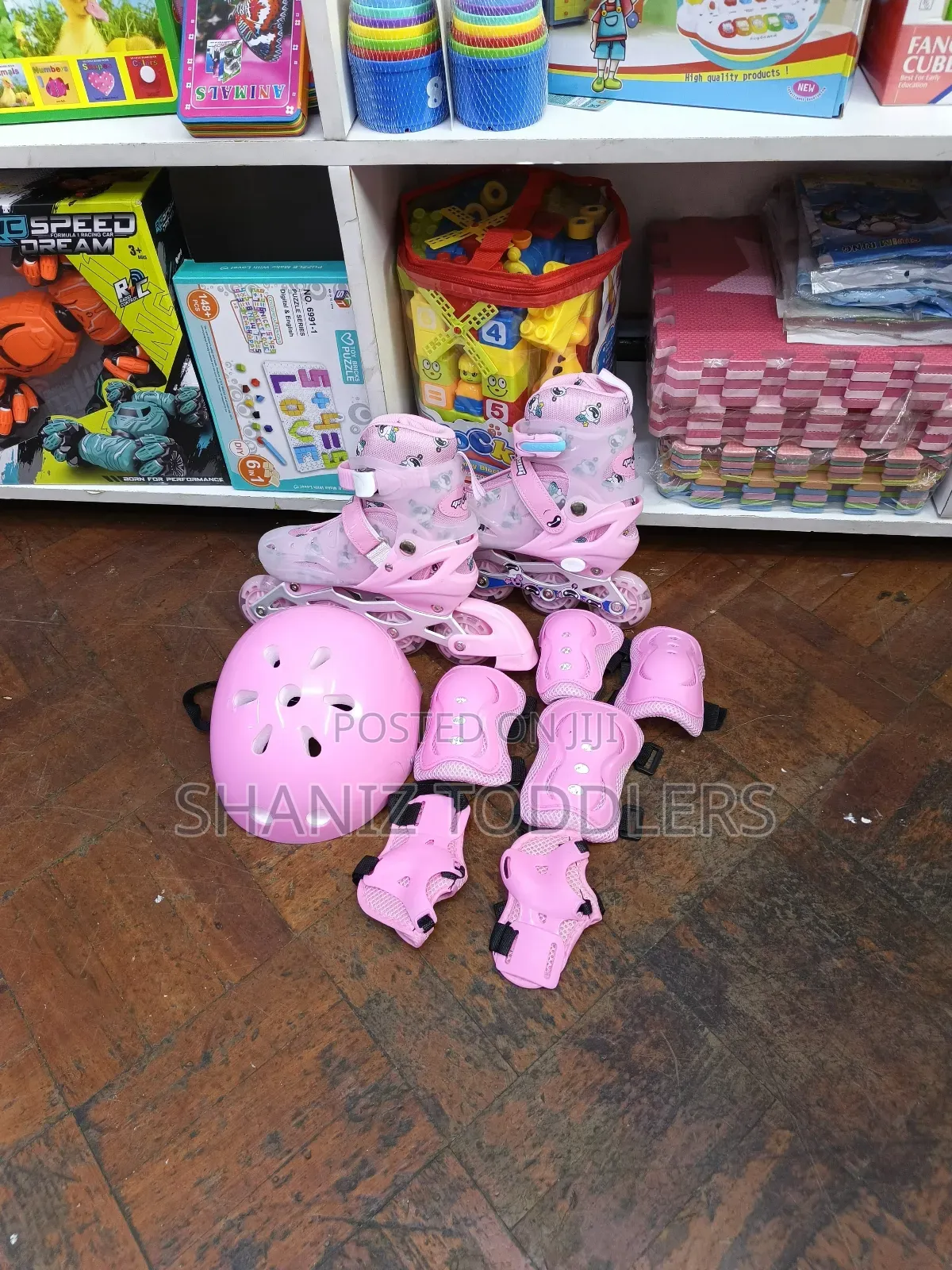 Pink Skates With Rubber Wheels