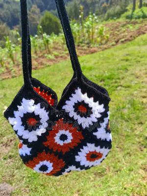 Valoura Crotchets. - thumbnail 2