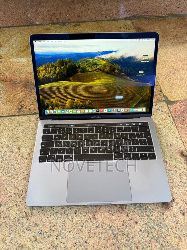 Laptop Apple MacBook Pro 2019 16GB Intel Core i7 SSD 1T - thumbnail 4
