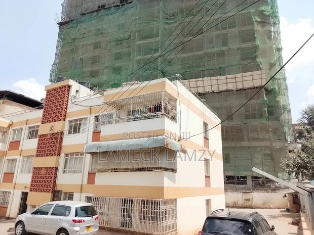 1/4 Acre Parklands Plot for Sale - main view