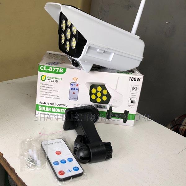 Solar Power Dummy Security Camera Fake Led Light Home Surveillance