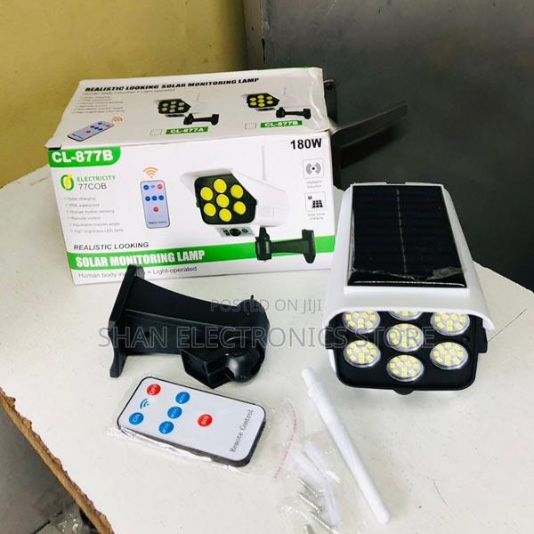 Outdoor Camera Led Light Fake Security CCTV Cam With Motion Dummy