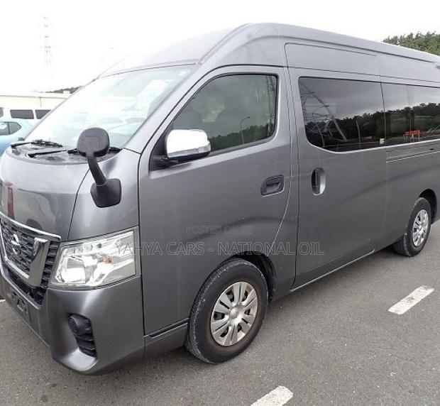 Nissan Caravan (Urvan) 2018 Grey - thumbnail 2