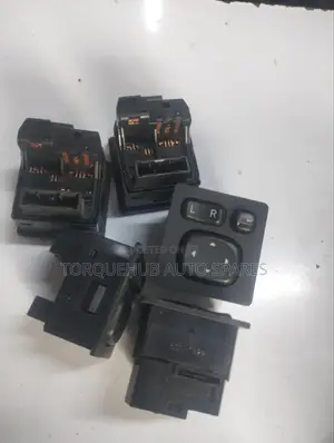 Side Mirror Retract Switch for Prado J120/J150