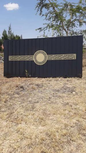 Unique Designer Gate – Strong Beautiful - thumbnail 2