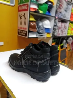 Slip Resistance Vaultex Boot