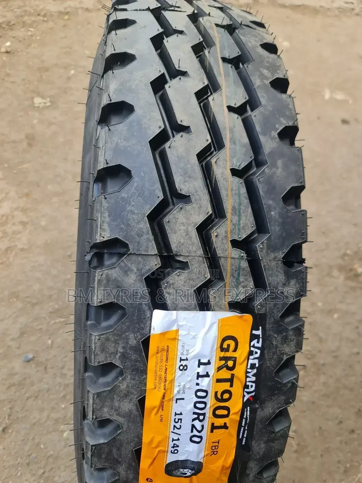1100 R20 Tracmax Tyres (Allposition)