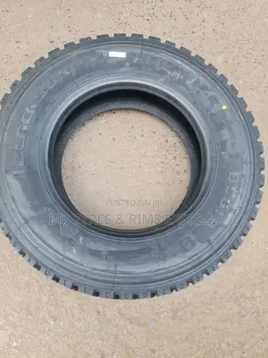 265 /70 R19. 5 Blacklion Tyres (Diff)