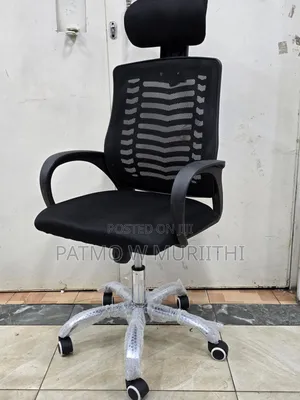 Office/Home Chair With Headrest