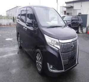 Toyota Esquire 2.0 FWD (8 seater) 2018 Black