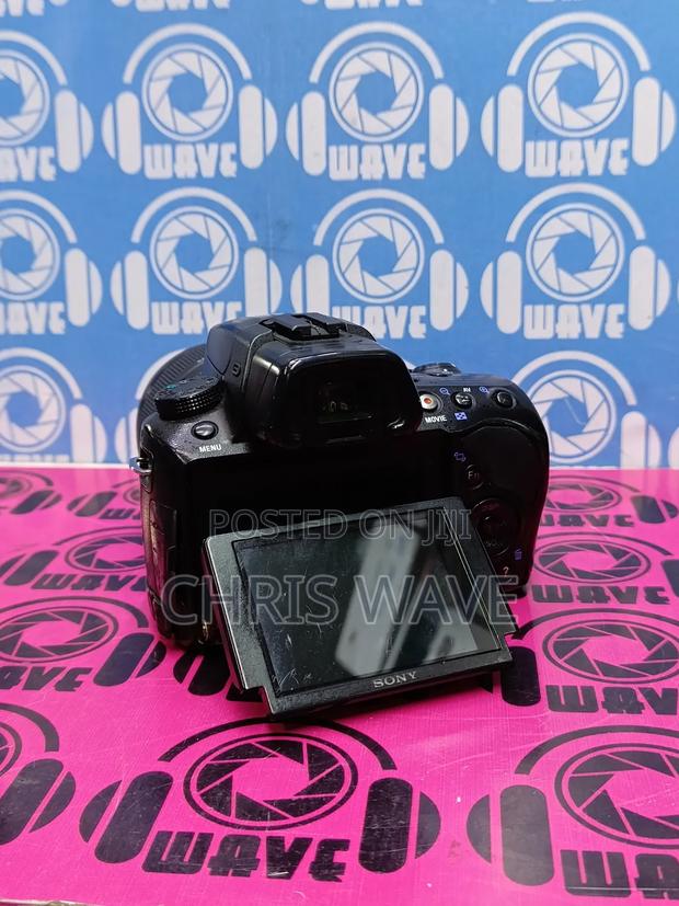 Sony A37 DSLR Camera - thumbnail 4