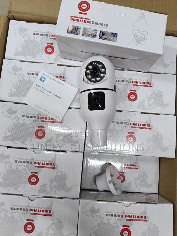 V380 Bulb PTZ Camera - main view