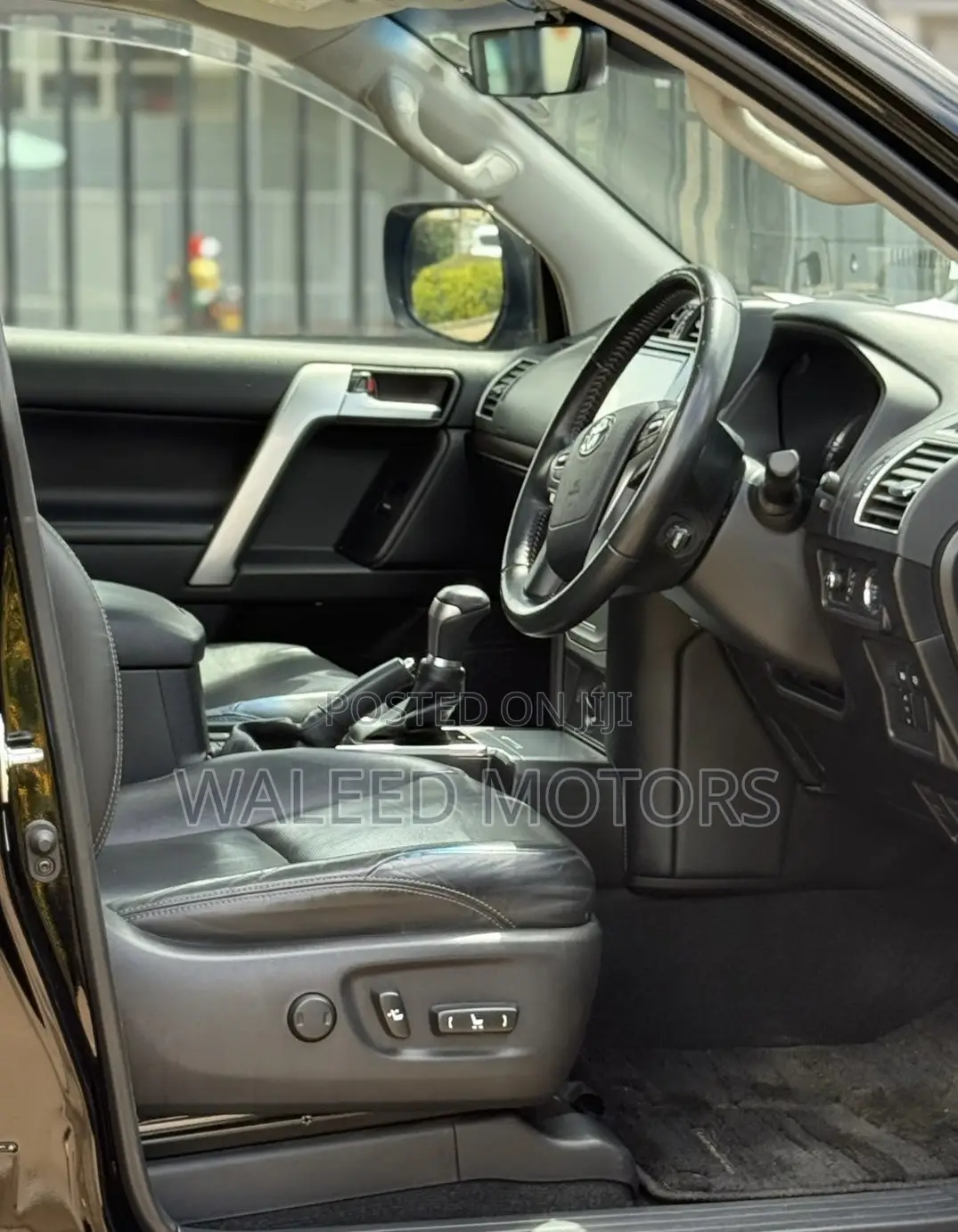 Toyota Land Cruiser Prado 2.7 2019 Black