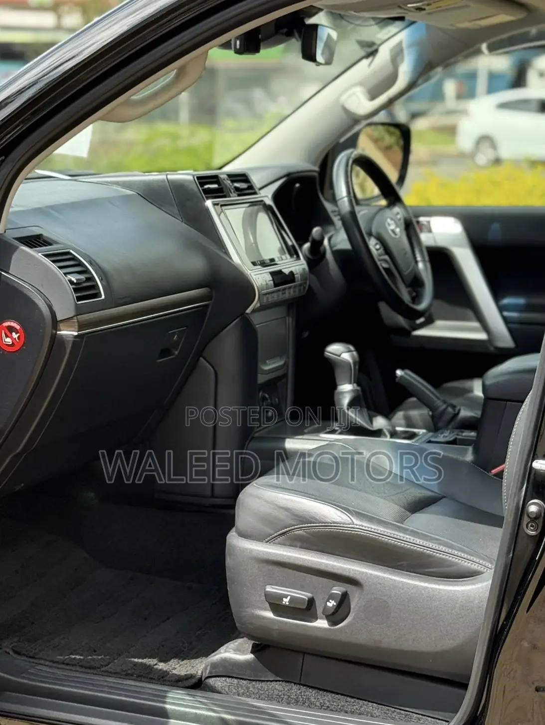 Toyota Land Cruiser Prado 2.7 2019 Black