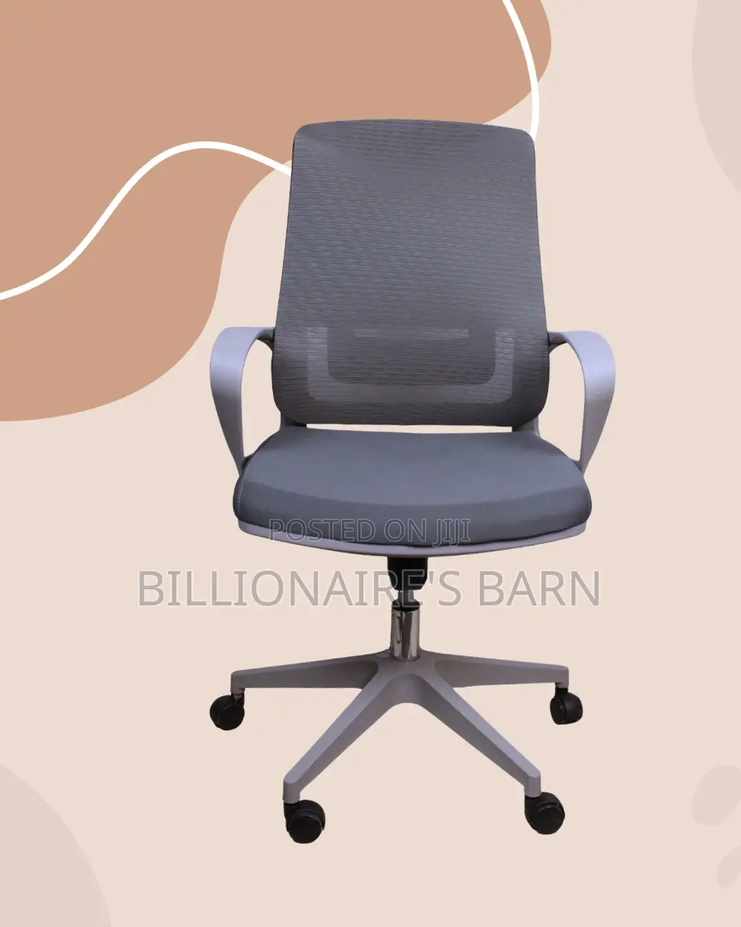 Grey Ergonomic Mesh Office Chair | Sleek Scratch-Resistant Finish