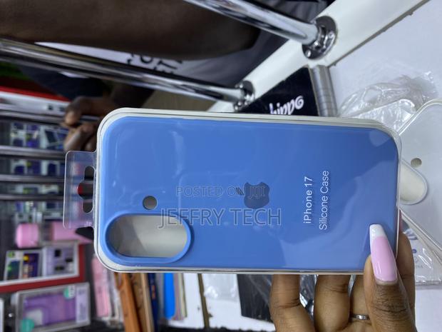 Kolyer iPhone 17 Solid Color Liquid Silicone Phone Case - main view