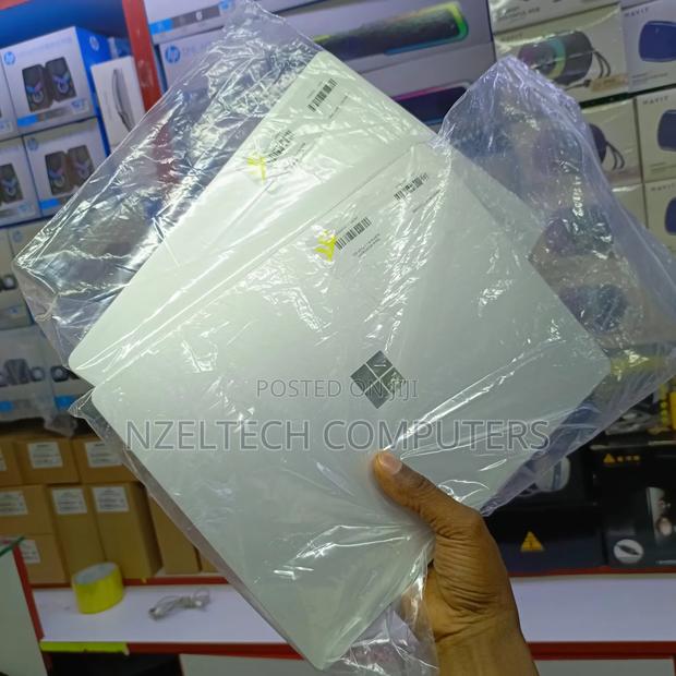Laptop Microsoft Surface Go 16GB Intel Core I5 SSD 256GB - thumbnail 8