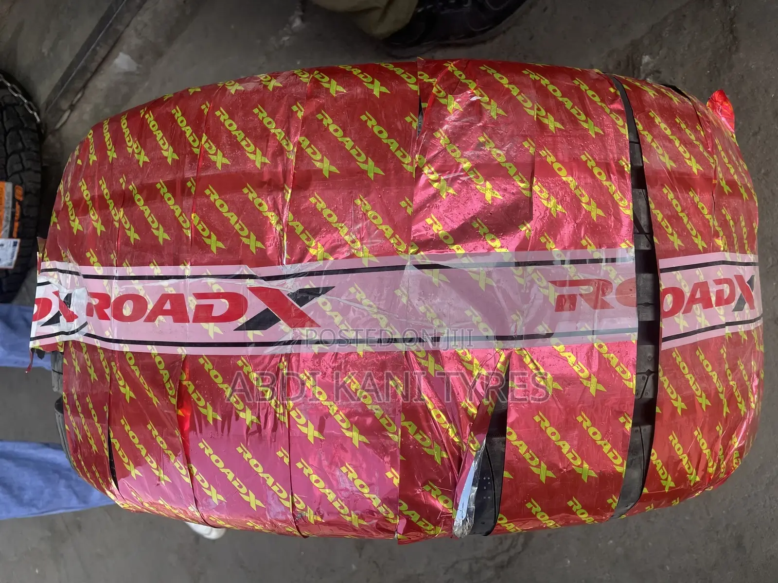 315/35r20 Roadx Tires