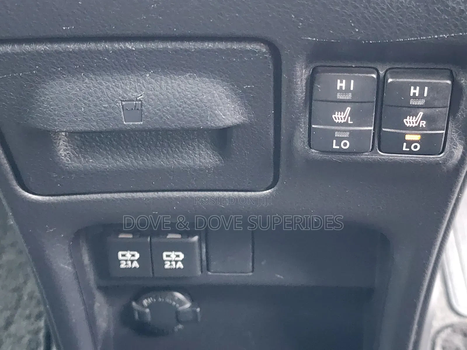 Toyota Noah 2.0 AWD (7 Seater) 2018 White
