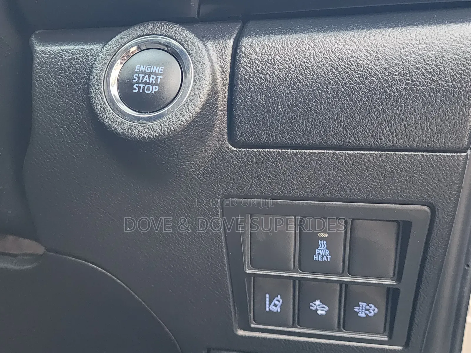 Toyota Hilux Revo Double Cab Deisel 2.4 RWD 2019 Silver