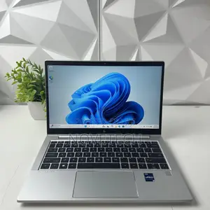 Laptop HP 630 16GB Intel Core I7 SSD 512GB
