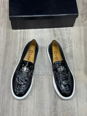 Quality Casual Slip on Wetlook Leather White Sole Shoes