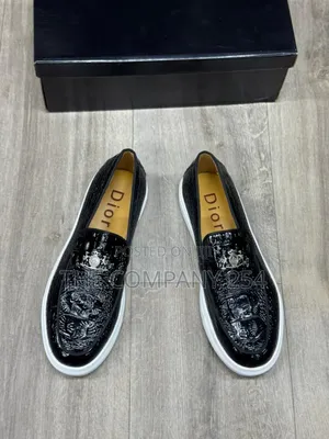Quality Casual Slip on Wetlook Leather White Sole Shoes