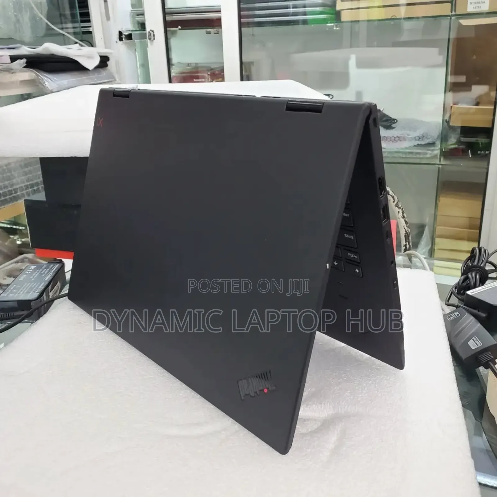 Laptop Lenovo Thinkpad X1 Yoga 8GB Intel Core I5 SSD 256GB