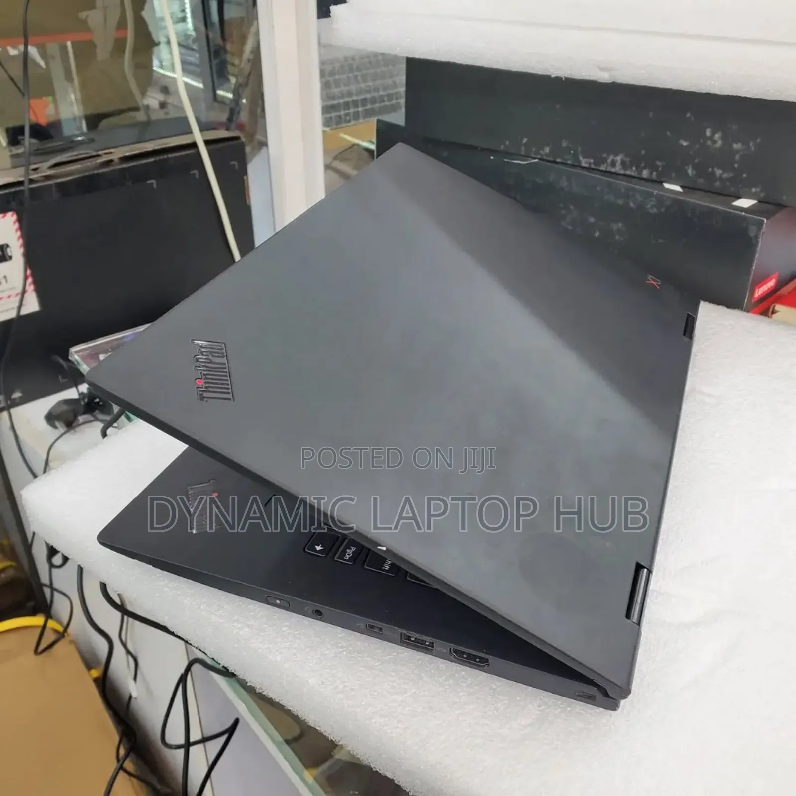 Laptop Lenovo Thinkpad X1 Yoga 8GB Intel Core I5 SSD 256GB