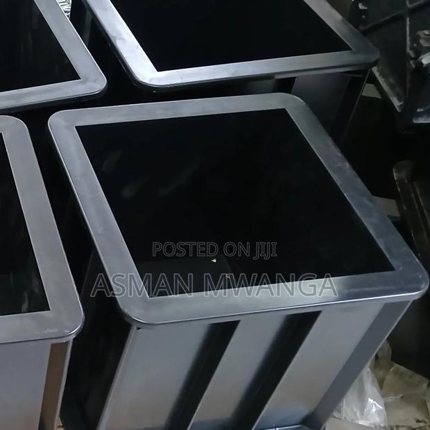Heavy Duty Plastic Cube Moulds