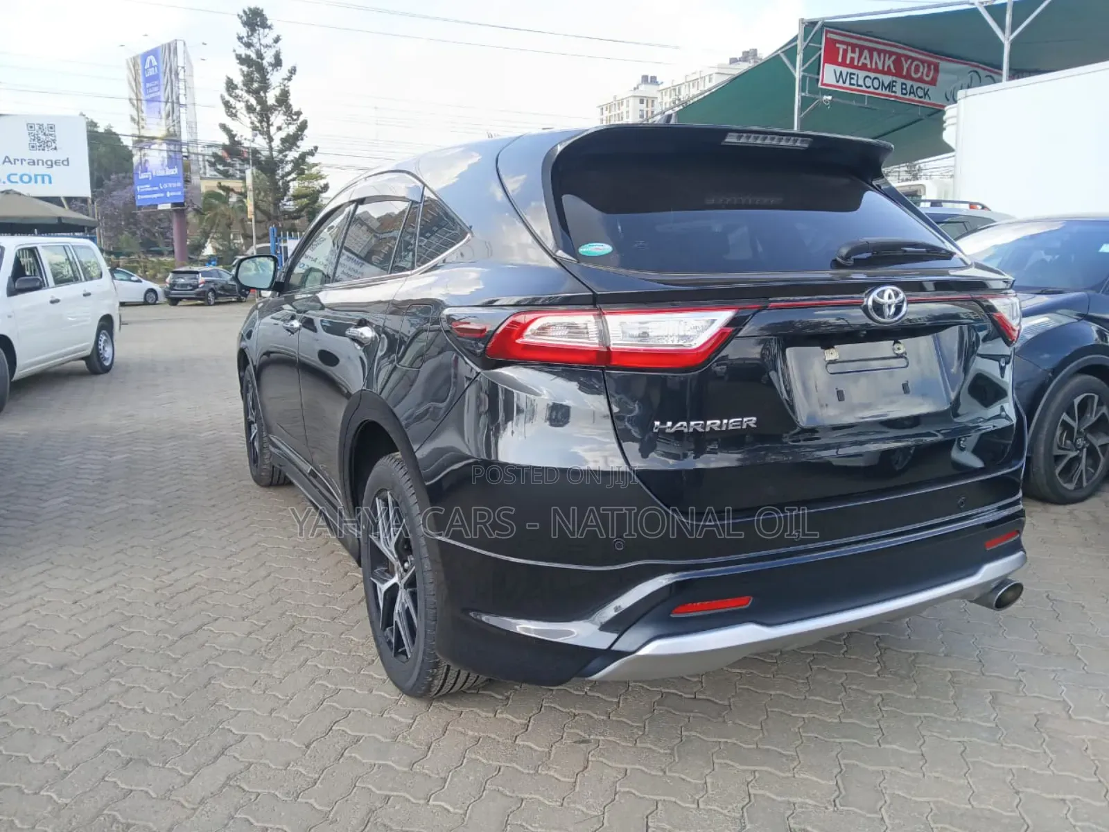 Toyota Harrier 2.0 2019 Black