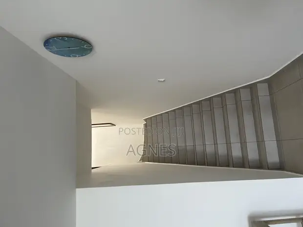 Furnished 3bdrm Apartment in Shanzu for sale