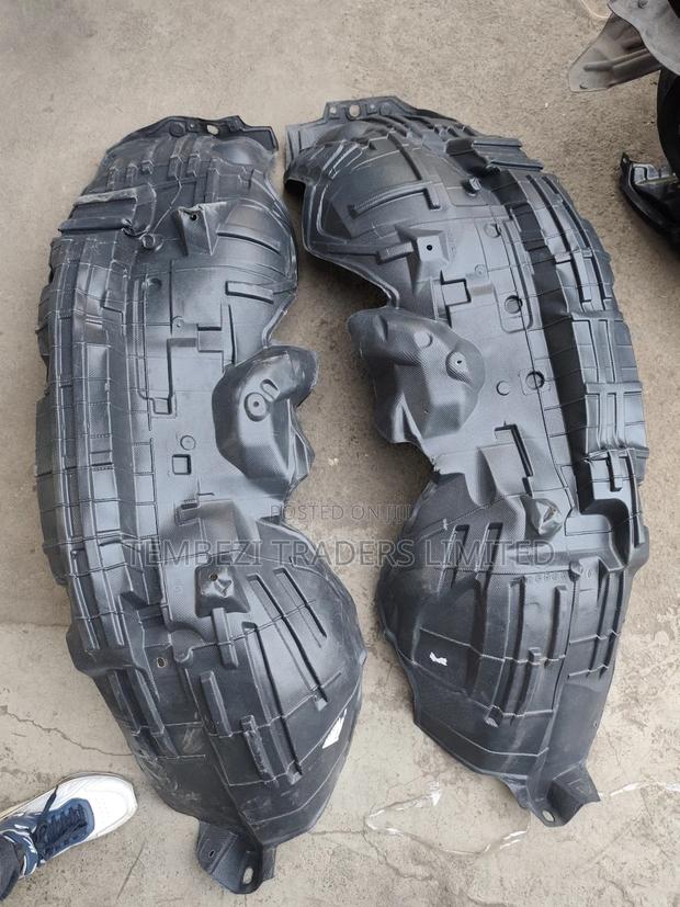 Inner Fender Stone Guard Nissan Navara - main view