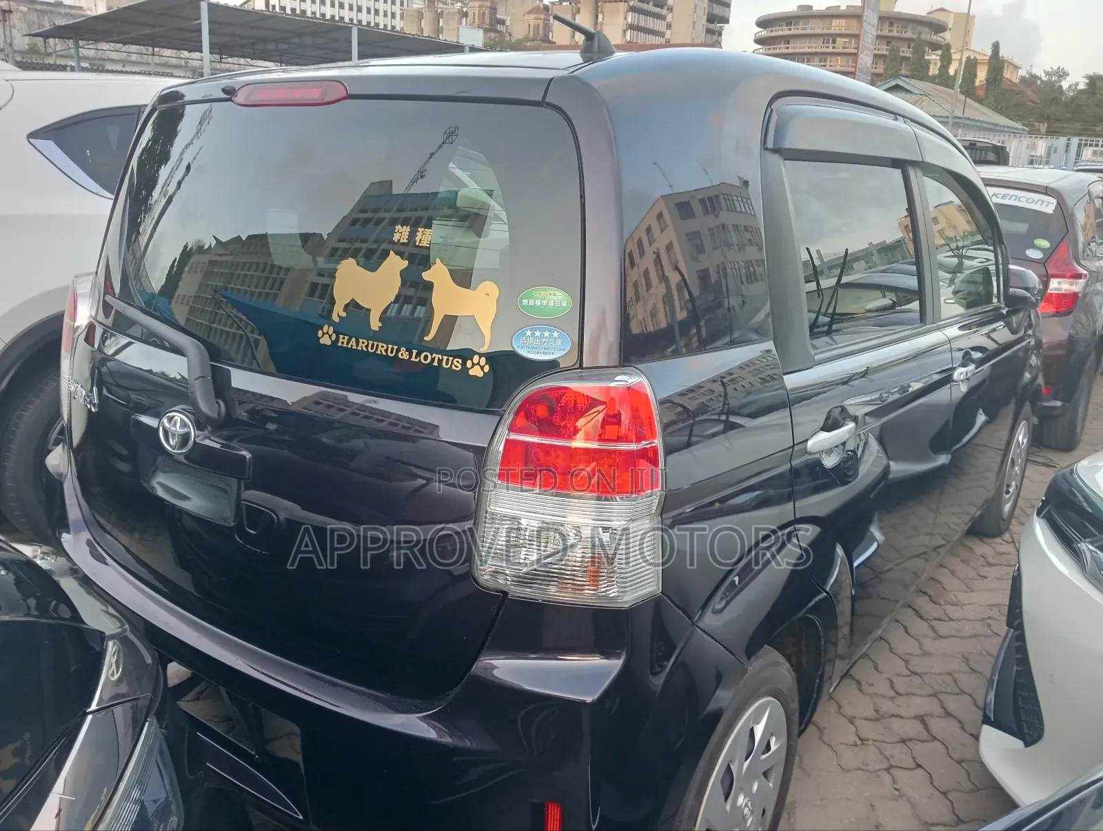 Toyota Spade 2018 Purple