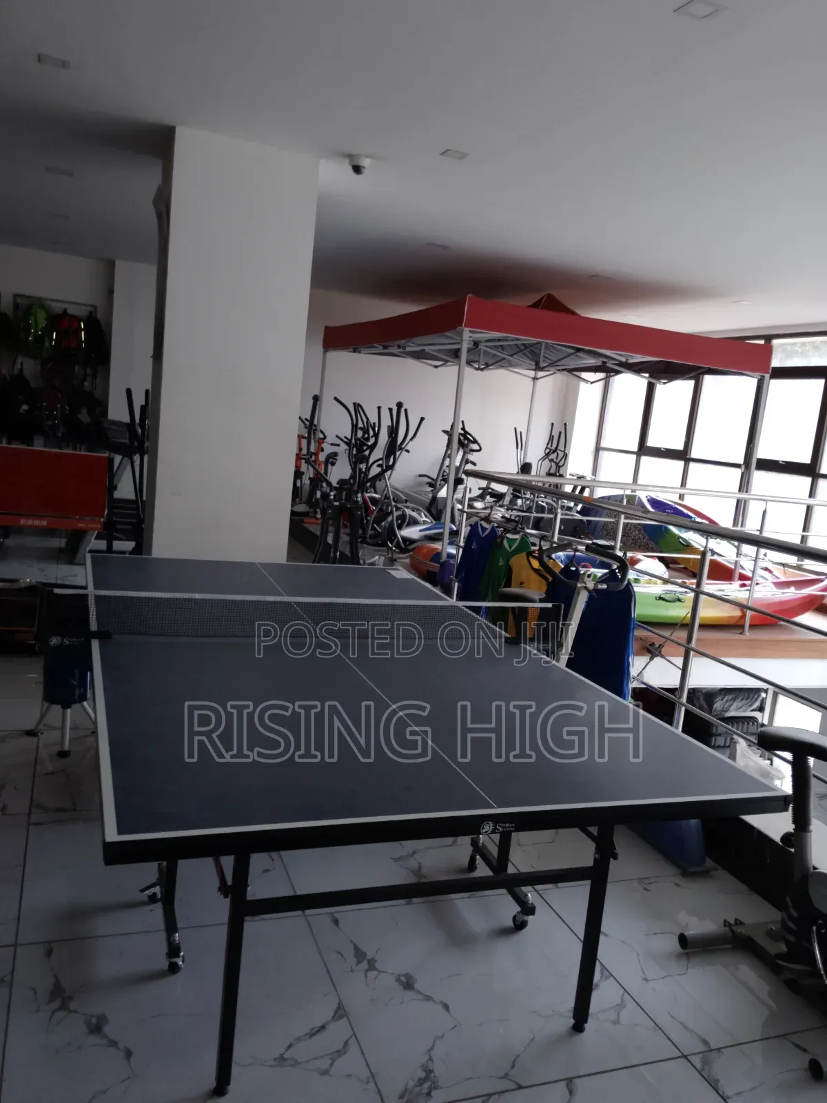 Durable 18mm Table Tennis Table With Net