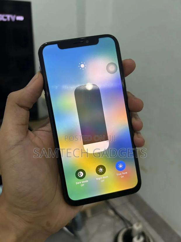 Apple iPhone X 256 GB Black - thumbnail 3