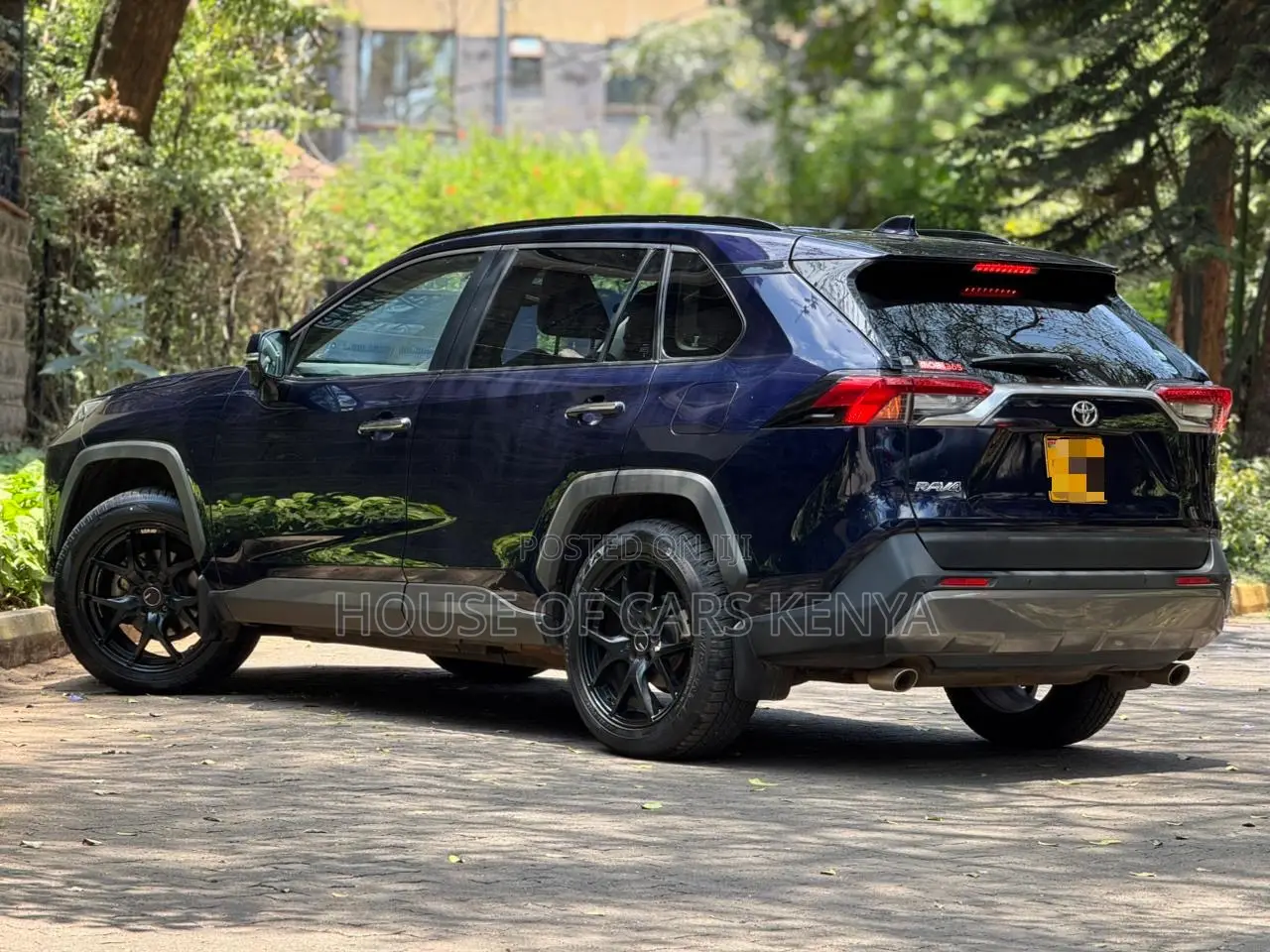 Toyota RAV4 2020 Blue