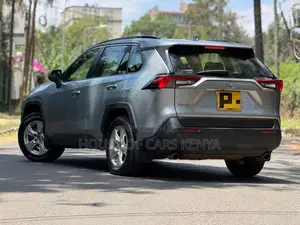 Toyota RAV4 2020 Silver