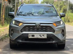 Toyota RAV4 2020 Silver