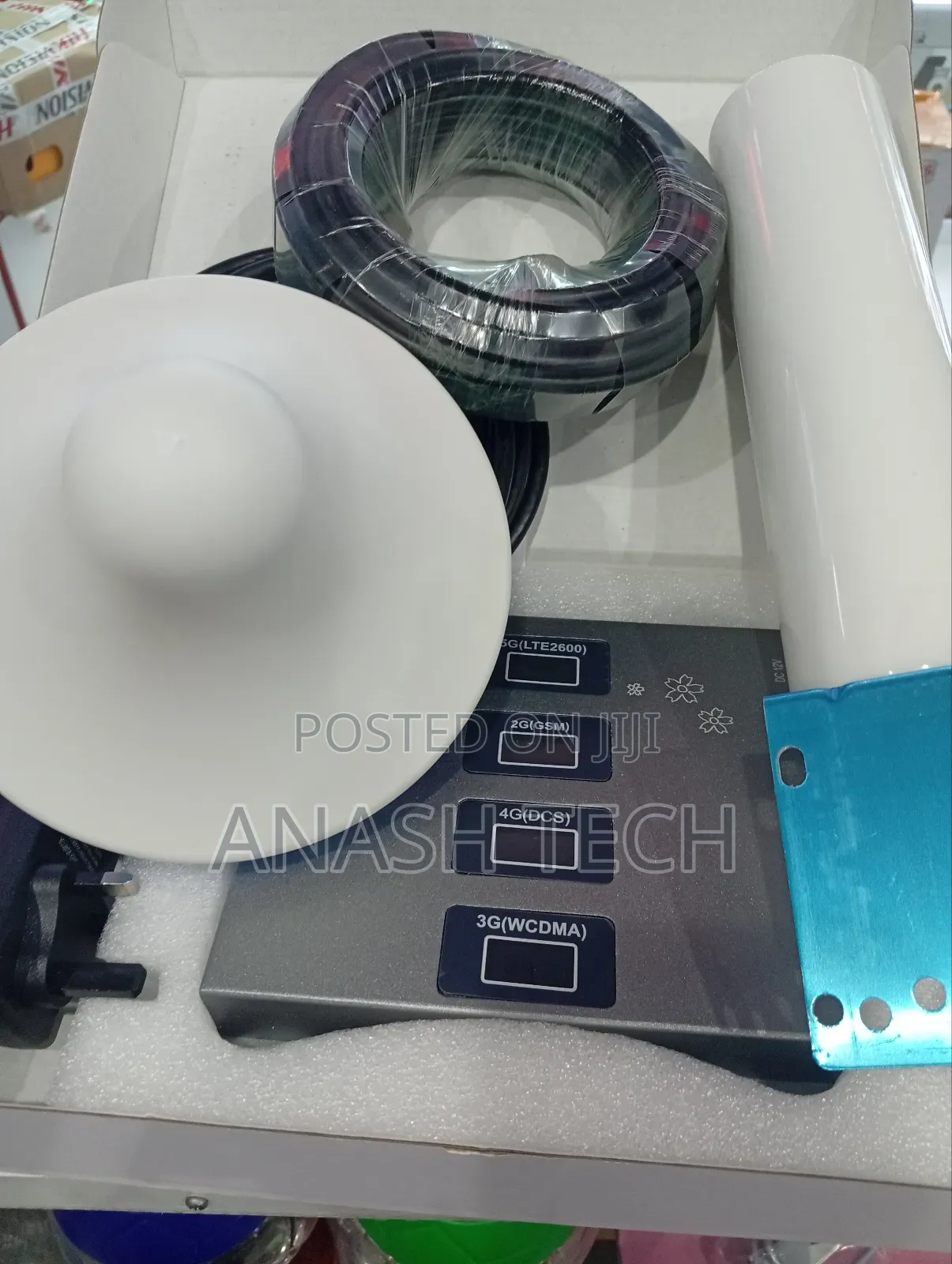 Number-One Triband 900 1800 2100mhz Mobile Signal Booster