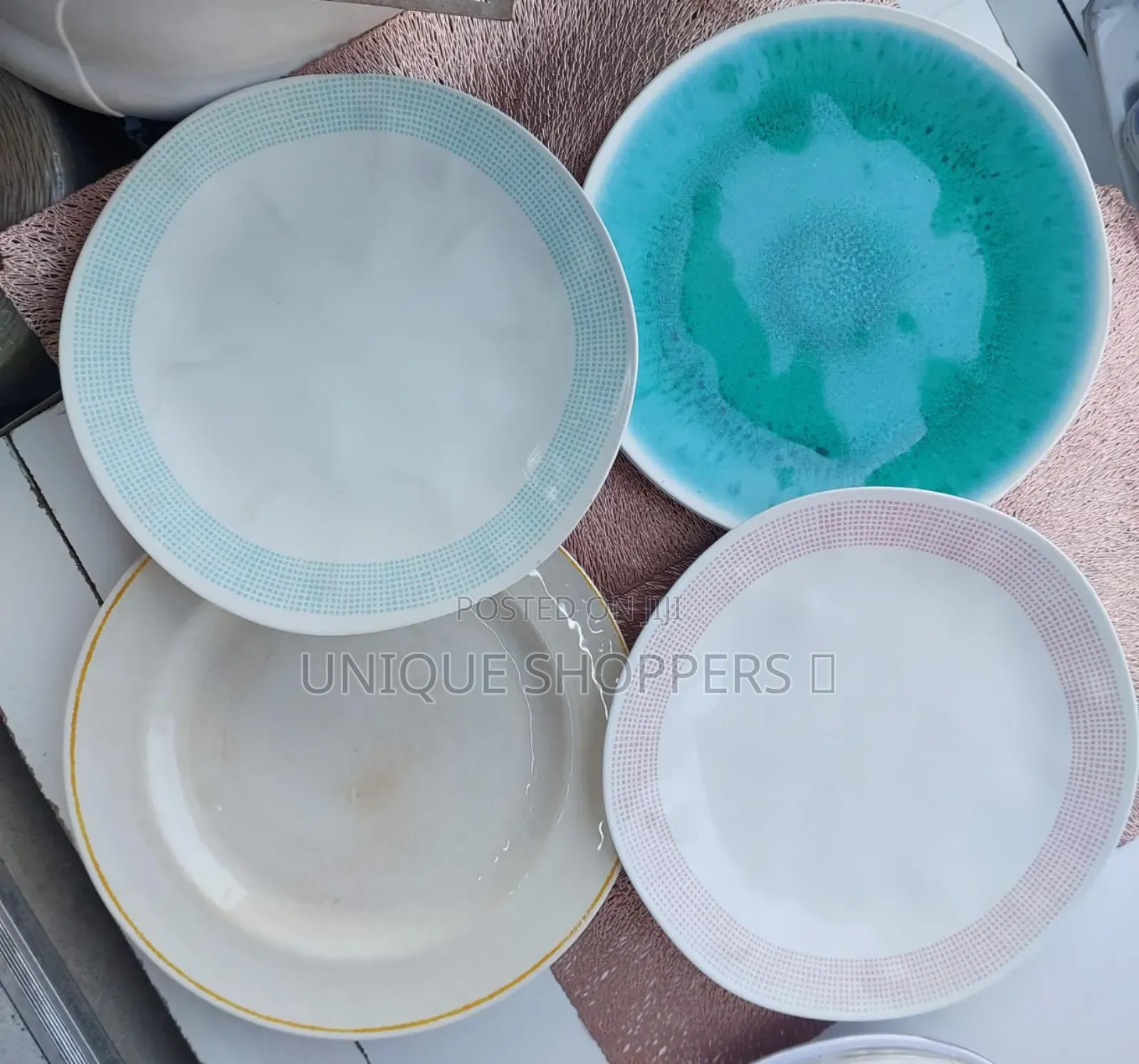 6 PSC Melamine Plates