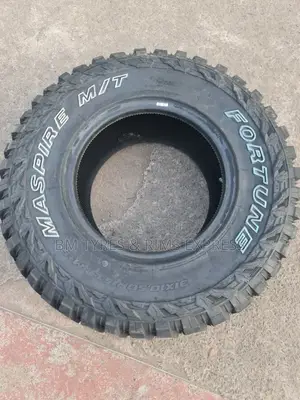 31x10.50r15 Fortune Tyres (Mud Terrrain)
