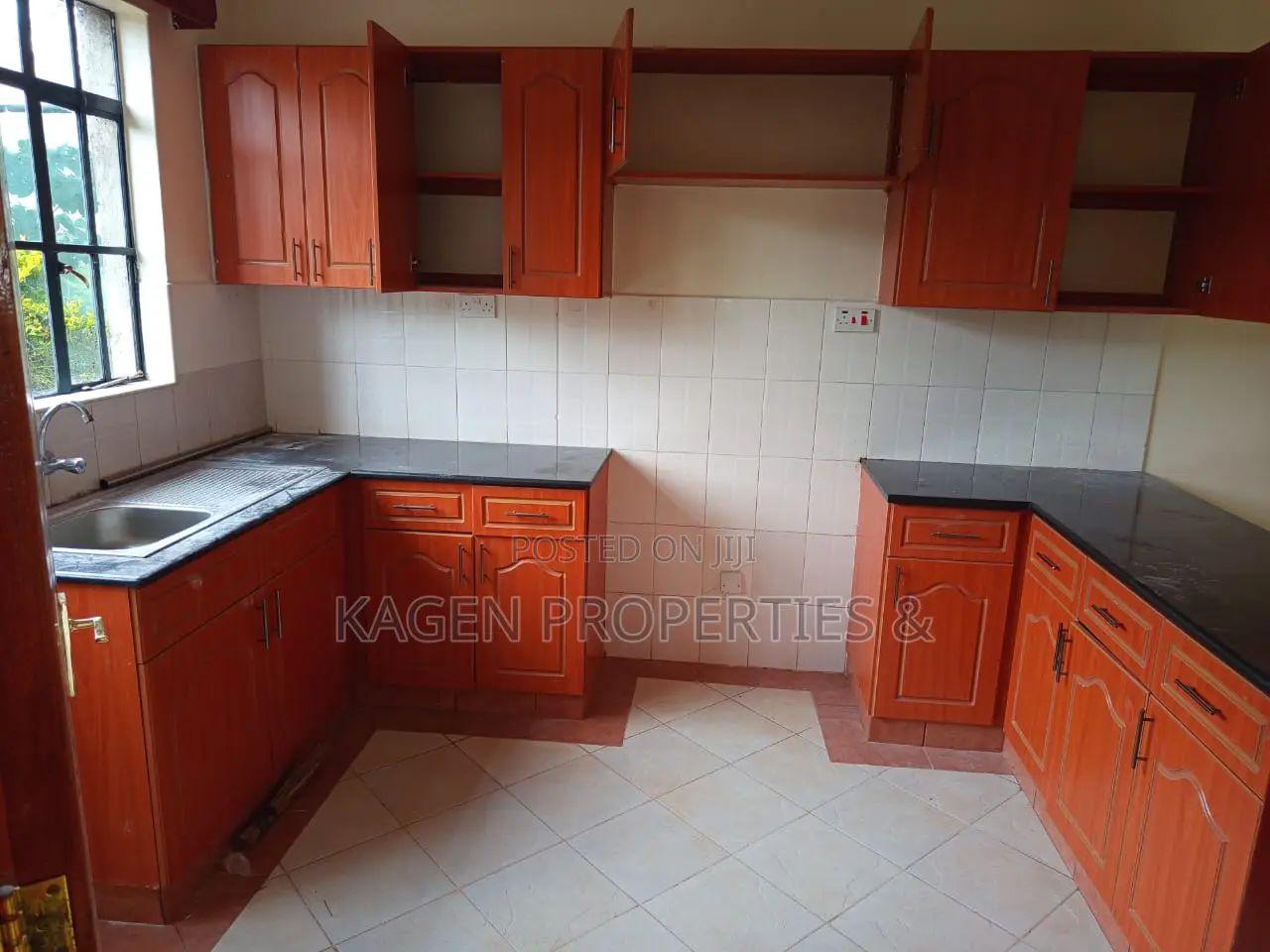 4bdrm Maisonette in Ngong for sale