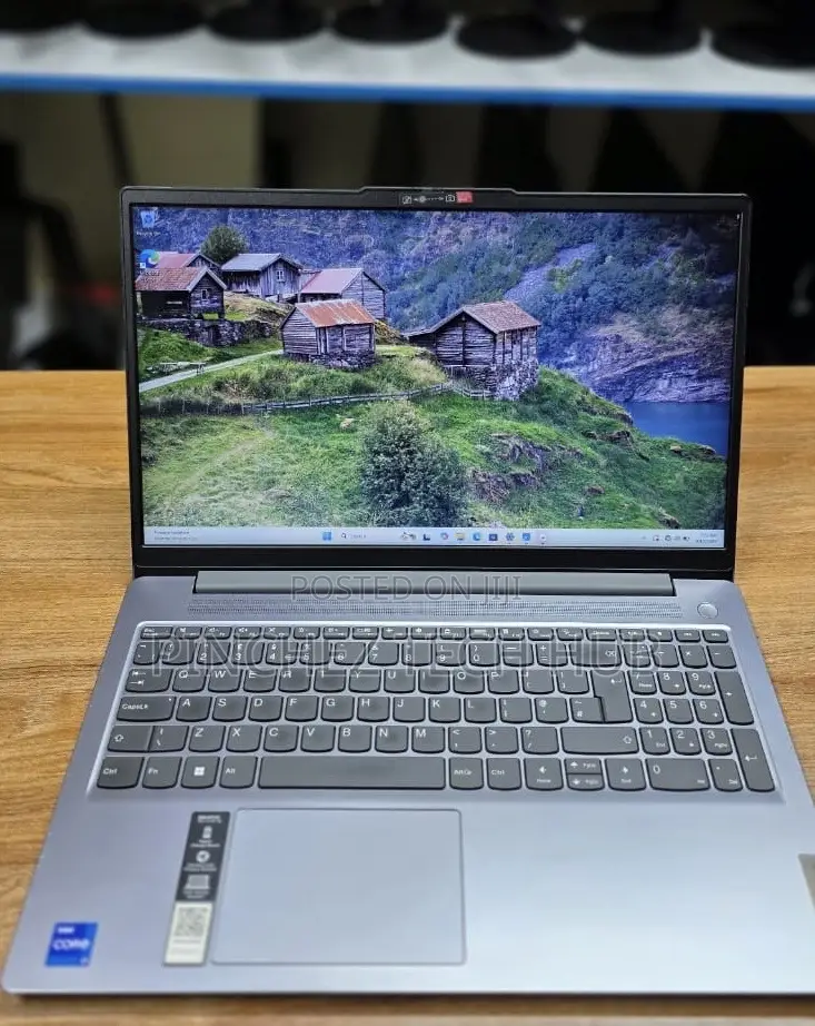 Laptop Lenovo Ideapad 3 16GB Intel Core i7 SSD 512GB