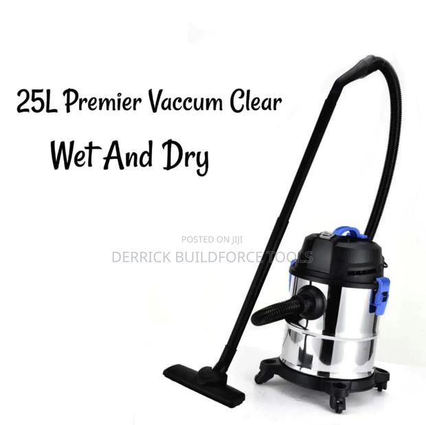 25l Wet and Dry Premier Vacuum Cleaner
