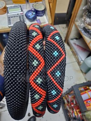 Black Beaded Steering Wheel Cover - thumbnail 2