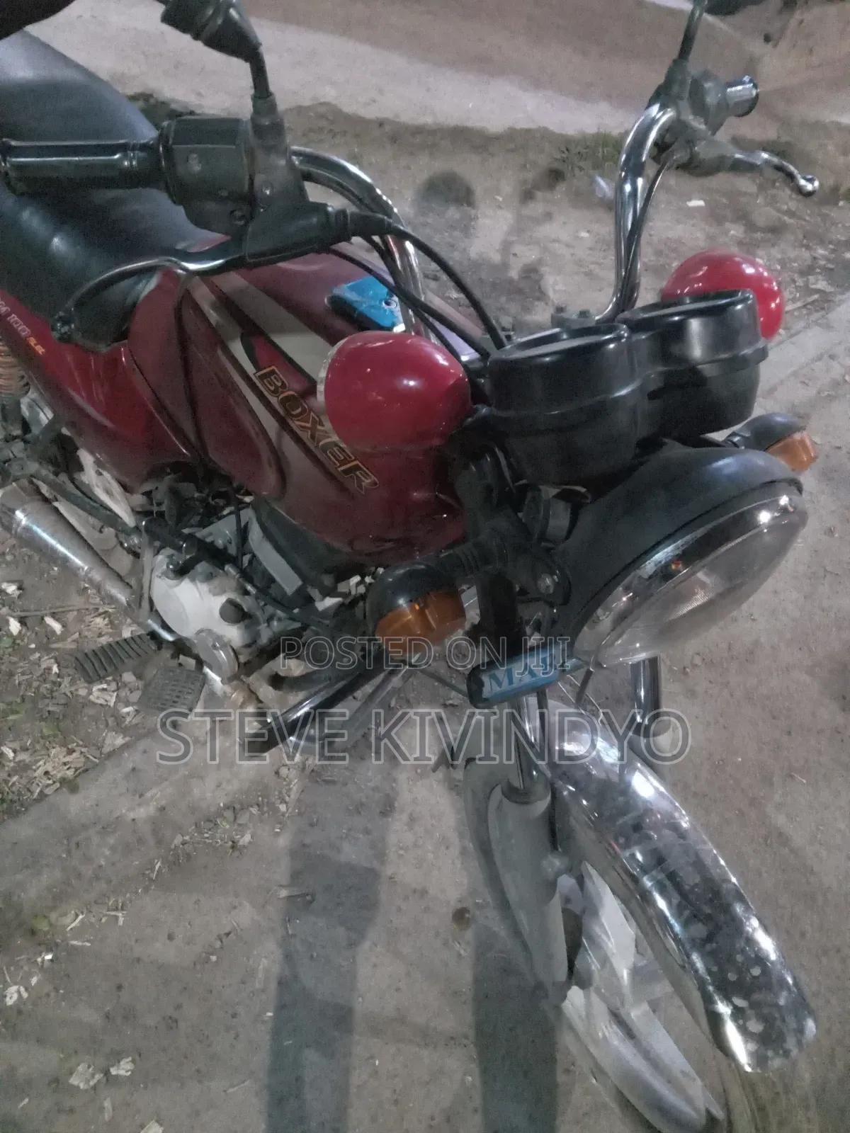 Bajaj Boxer BM100ES 2023 Red